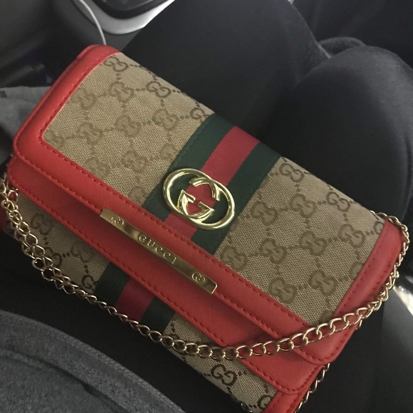 Gucci Purse - Picture 1 of 5